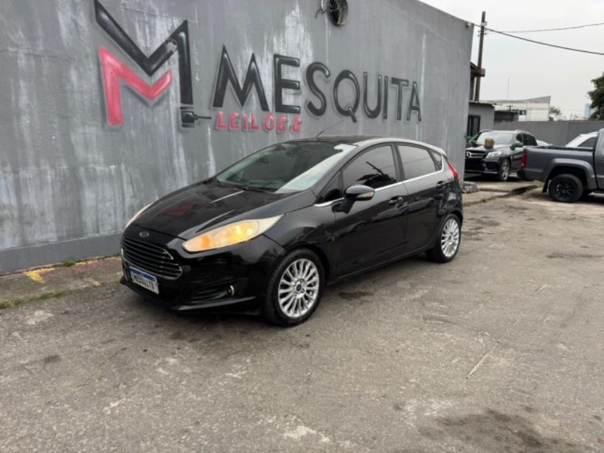 Foto ilustrativa 3 - FORD FIESTA TITANIUM 2015 – PRETO – FLEX