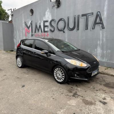 FORD FIESTA TITANIUM 2015 – PRETO – FLEX