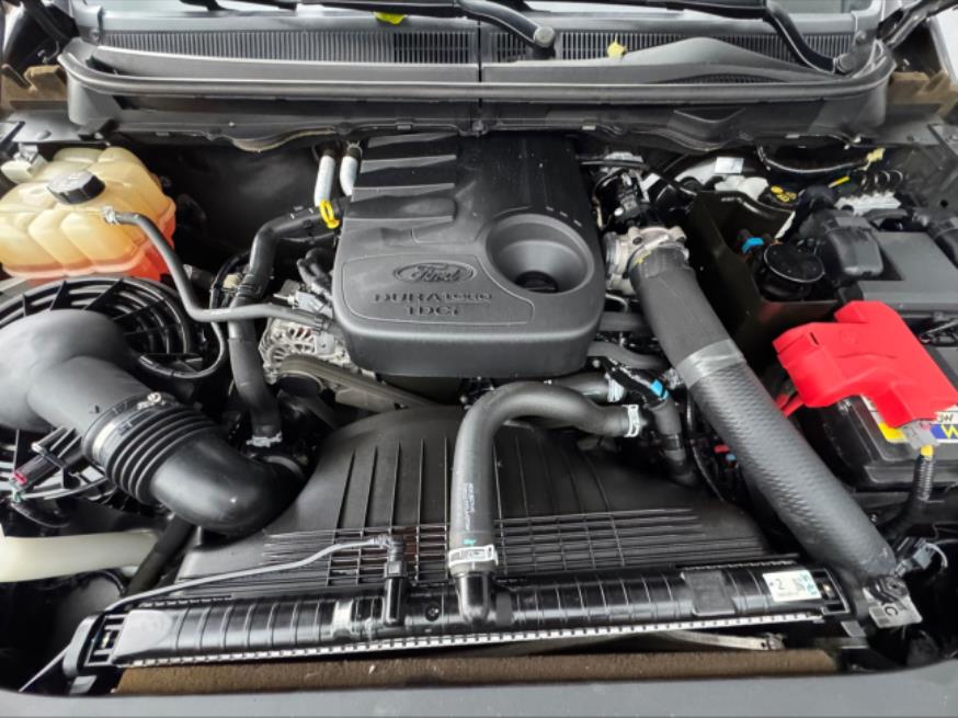 Foto ilustrativa 6 - FORD Ranger XLS 2.2 4×2 CD Diesel Aut. 2020 – CINZA – DIESEL
