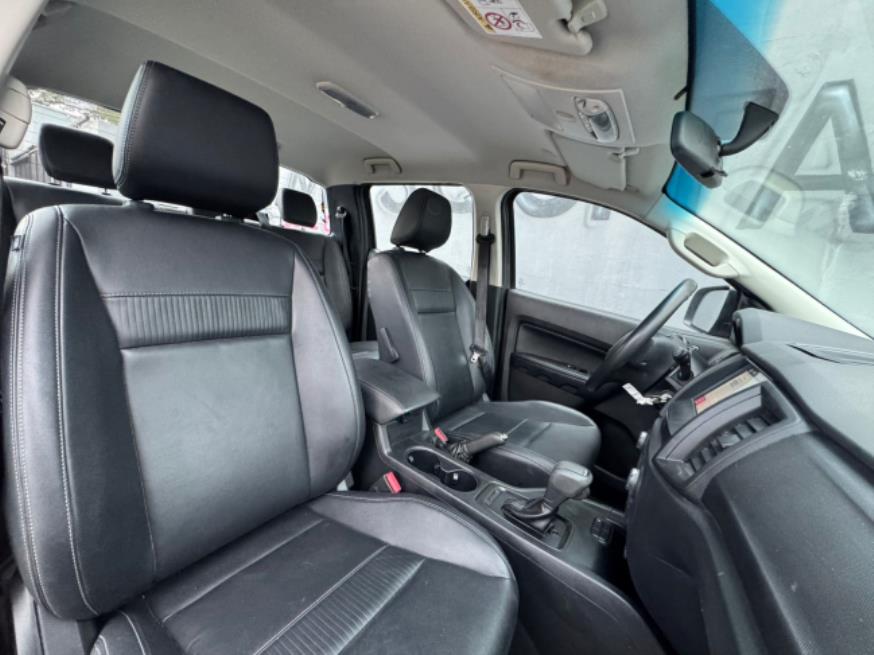 Foto ilustrativa 8 - FORD Ranger XLS 2.2 4×2 CD Diesel Aut. 2020 – CINZA – DIESEL