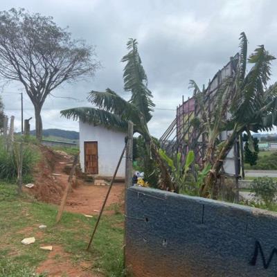 Gleba de Terras | Área 803,90m² | Edificação de 31,35m² | Av. das Nações, 515 | Parque Hortência | Bom Jesus dos Perdões/SP