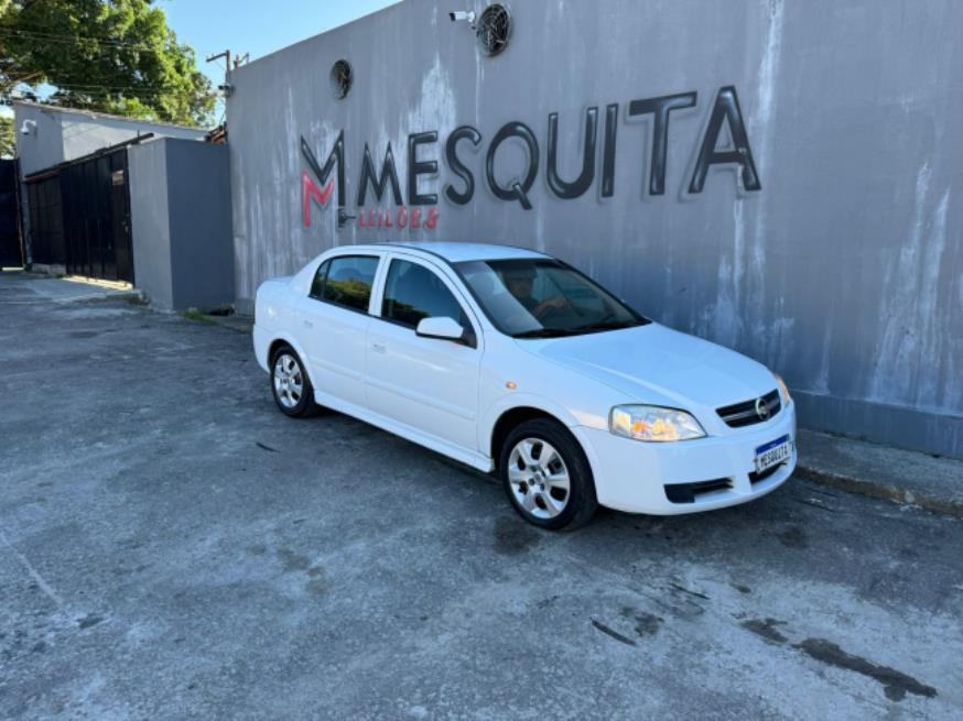 Foto ilustrativa 1 - GM-CHEVROLET ASTRA SEDAN ADVANTAGE 2009 – BRANCO – FLEX