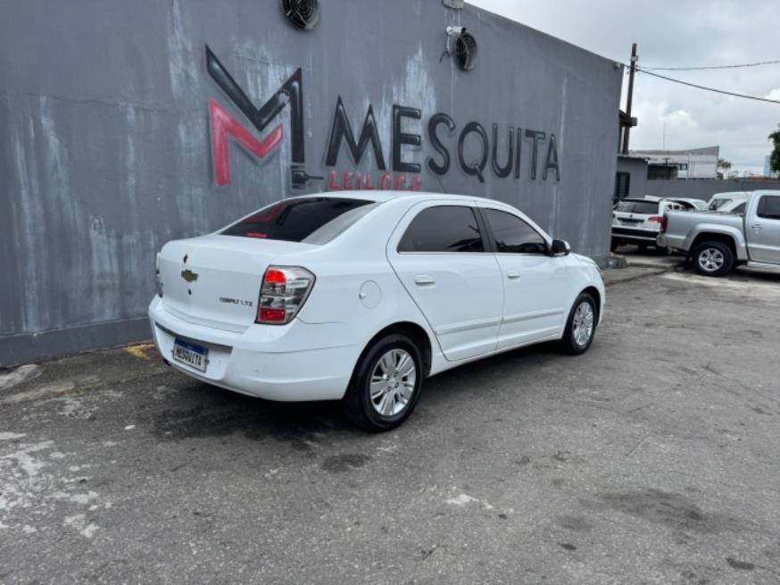 Foto ilustrativa 4 - GM-CHEVROLET COBALT 1.8 LTZ 2015 – BRANCO – FLEX