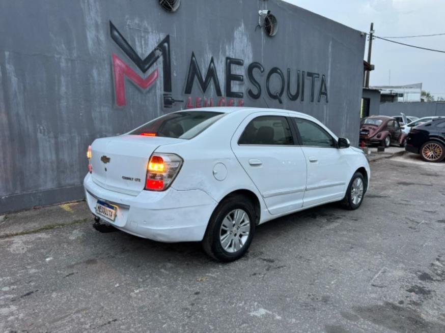 Foto ilustrativa 4 - GM-CHEVROLET COBALT 1.8 LTZ 2015 – BRANCO – FLEX/GNV
