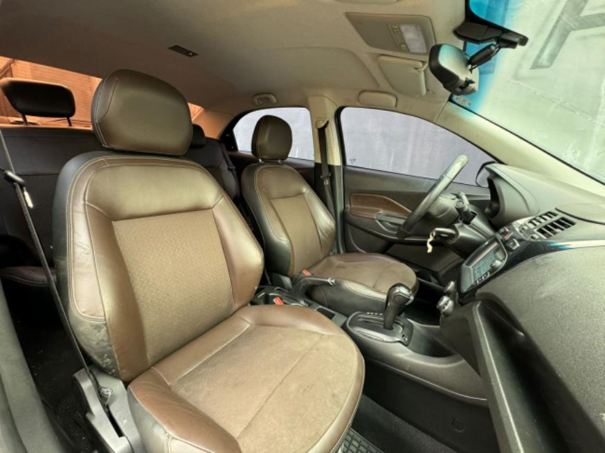 Foto ilustrativa 6 - GM-CHEVROLET COBALT LTZ 1.8 AT 2020 – AZUL – GASOLINA/GNV