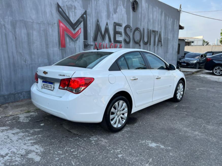 Foto ilustrativa 4 - GM-CHEVROLET CRUZE LTZ 2014 – BRANCO – FLEX