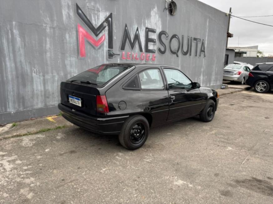 Foto ilustrativa 4 - GM-CHEVROLET KADETT GL 1.8 1996 – PRETO – GASOLINA