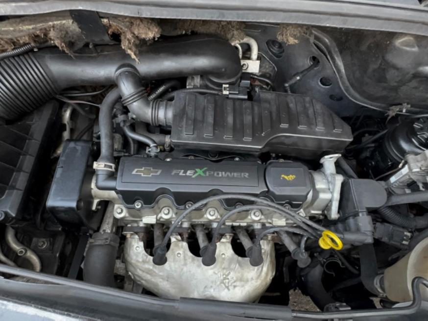 Foto ilustrativa 8 - GM-CHEVROLET MERIVA EXPRESS 1.8 2012 – PRETA – FLEX