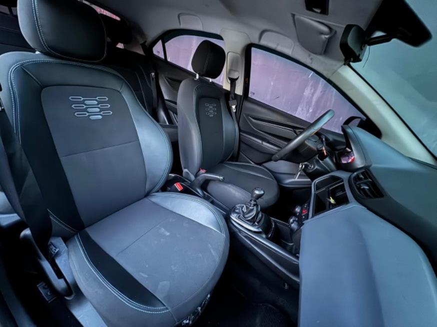 Foto ilustrativa 6 - GM-CHEVROLET ONIX HATCH JOY 2021 – PRETO – GASOLINA
