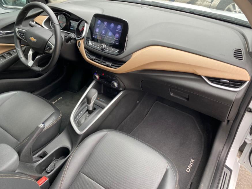 Foto ilustrativa 7 - GM-CHEVROLET ONIX PREM AT 2021 – BRANCO – FLEX