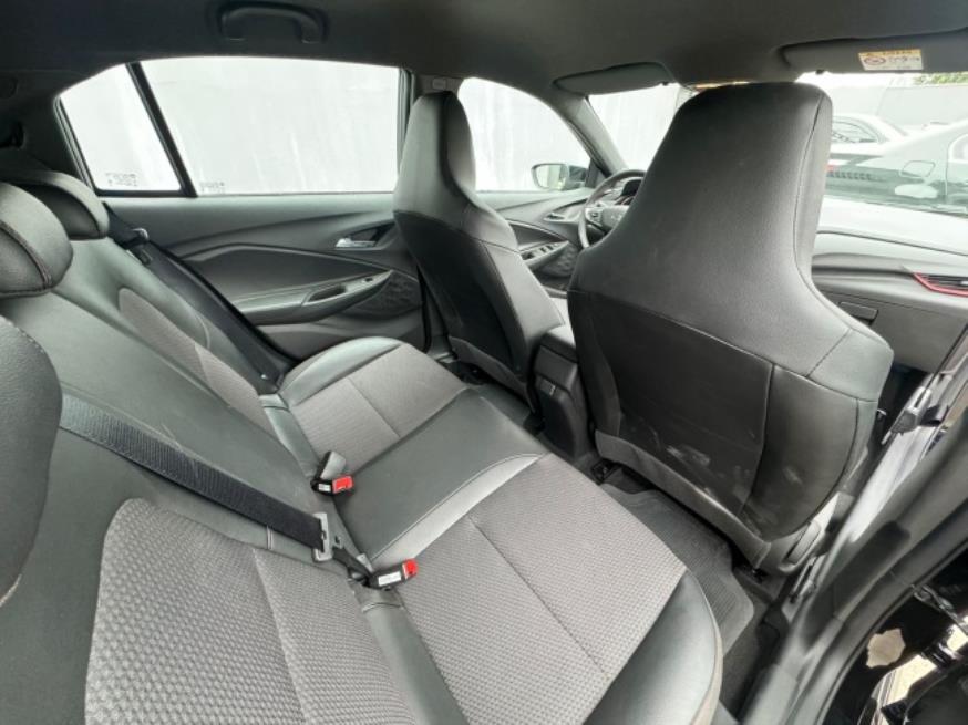 Foto ilustrativa 7 - GM-CHEVROLET ONIX RS 2024 – PRETO – FLEX
