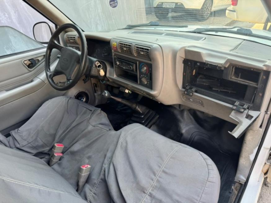 Foto ilustrativa 5 - GM-CHEVROLET S10 1996 – BRANCA – GASOLINA/GNV