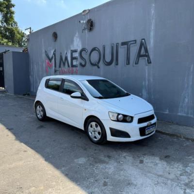 GM-CHEVROLET SONIC HB LT 1.6 2014 – BRANCA – FLEX