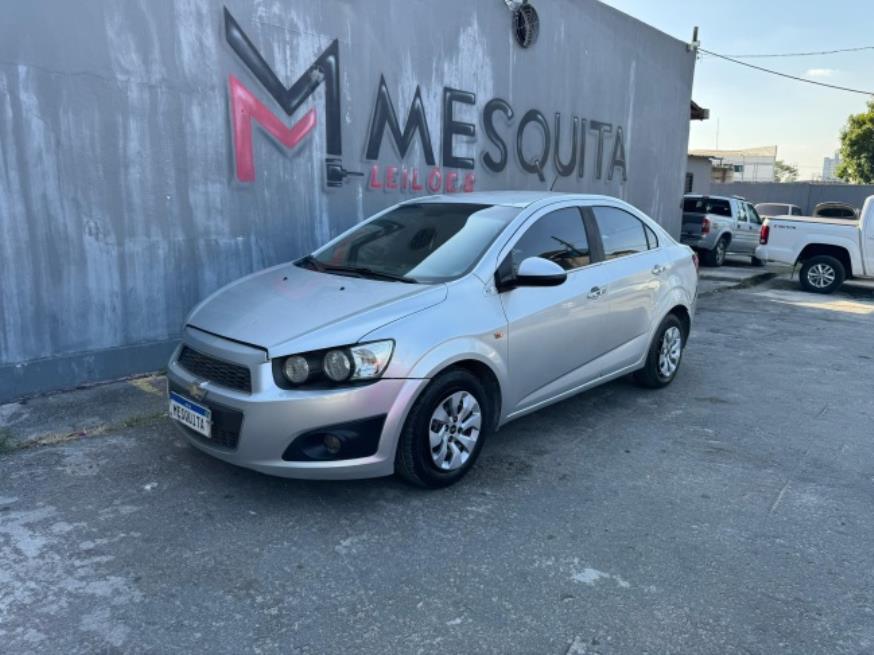 Foto ilustrativa 3 - GM-CHEVROLET SONIC NB LTZ 1.6 2014 – PRATA – FLEX