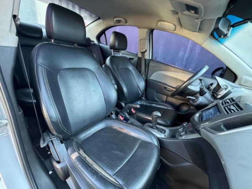 Foto ilustrativa 6 - GM-CHEVROLET SONIC NB LTZ 1.6 2014 – PRATA – FLEX