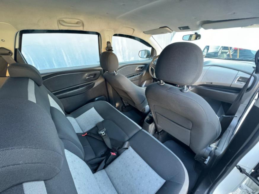 Foto ilustrativa 7 - GM-CHEVROLET SPIN LT 1.8 2016 – BRANCA – FLEX