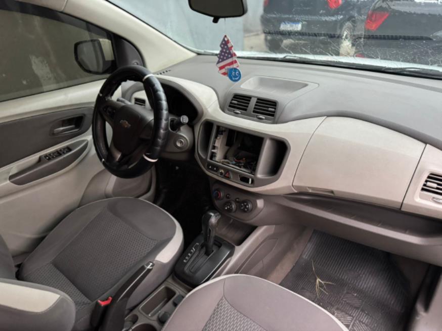 Foto ilustrativa 8 - GM-CHEVROLET SPIN LT AT 1.8 2014 – BRANCA – FLEX/GNV