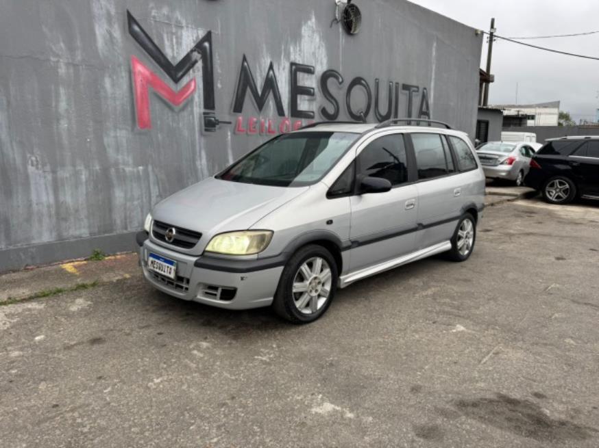Foto ilustrativa 3 - GM-CHEVROLET ZAFIRA 2.0 2001 – PRATA – GASOLINA