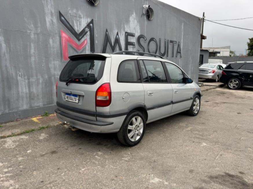 Foto ilustrativa 4 - GM-CHEVROLET ZAFIRA 2.0 2001 – PRATA – GASOLINA