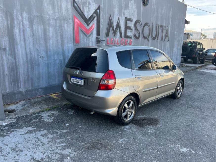 Foto ilustrativa 4 - HONDA FIT LX 2005 – DOURADO – GASOLINA