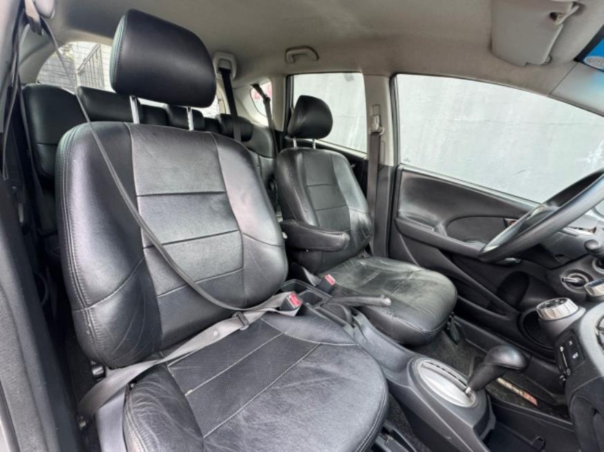Foto ilustrativa 5 - HONDA FIT LXL 1.4 2011 – CINZA – GASOLINA