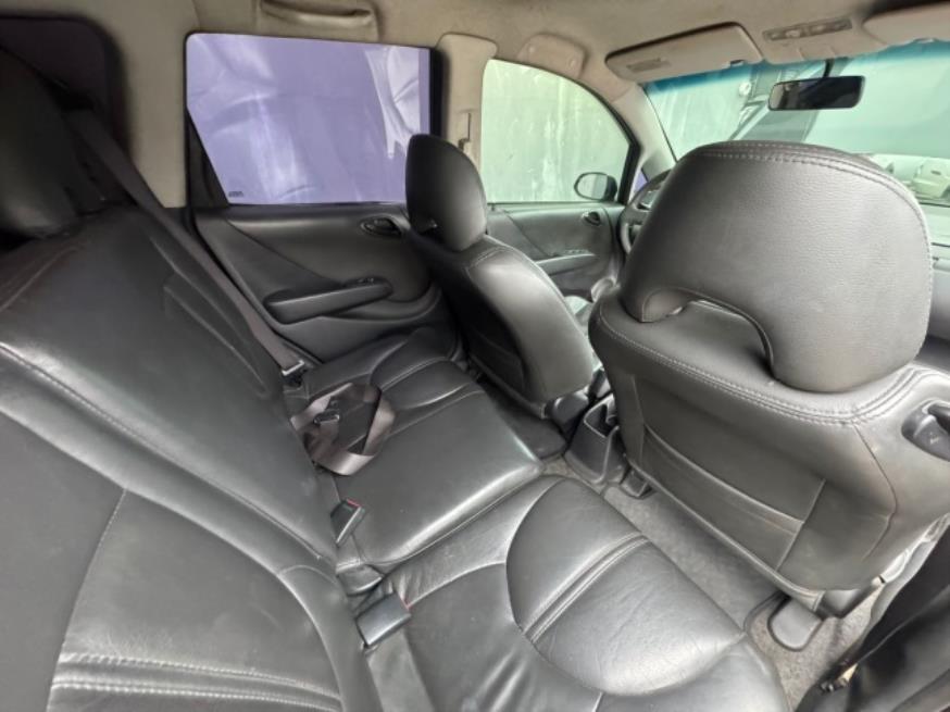Foto ilustrativa 7 - HONDA FIT LXL 1.4 AUT 2005 -PRETO – GASOLINA