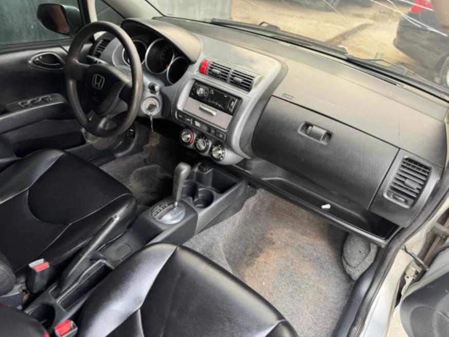 Foto ilustrativa 5 - HONDA FIT LXL 2006 – PRATA – GASOLINA
