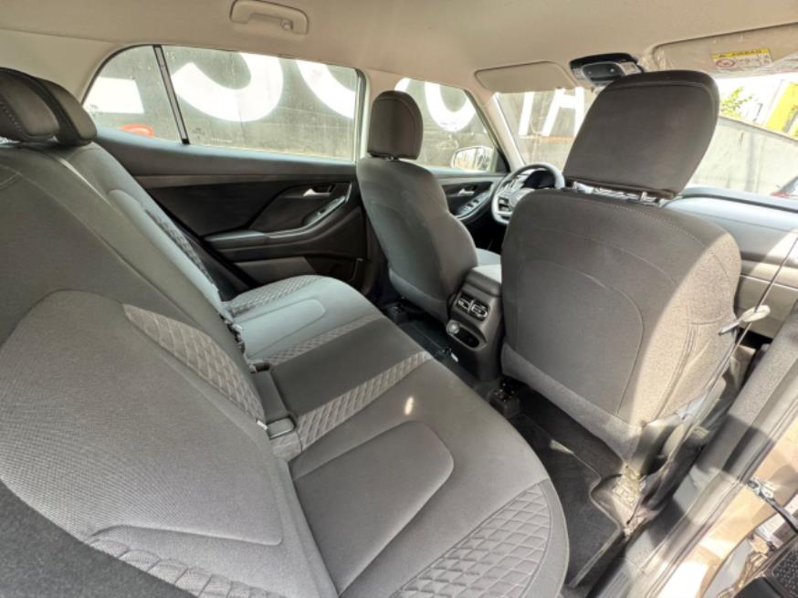 Foto ilustrativa 7 - HYUNDAI CRETA LIMITED 1.0 TB 12V FLEX Aut. 2022 – PRATA – FLEX
