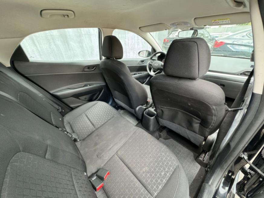 Foto ilustrativa 7 - HYUNDAI HB20 COMFORT – 2023  – PRETO – FLEX