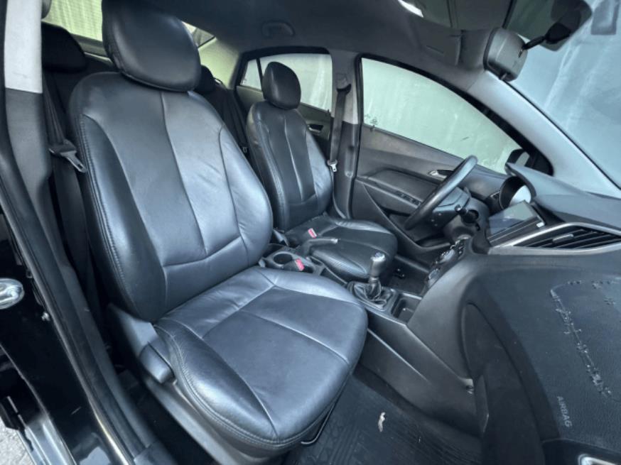 Foto ilustrativa 6 - HYUNDAI HB20S 1.6 COMFORT 2014 – PRETO – FLEX