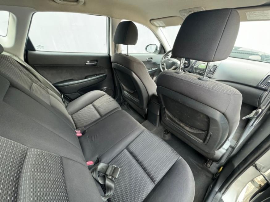 Foto ilustrativa 7 - HYUNDAI I30 2.0  2010 –  – GASOLINA