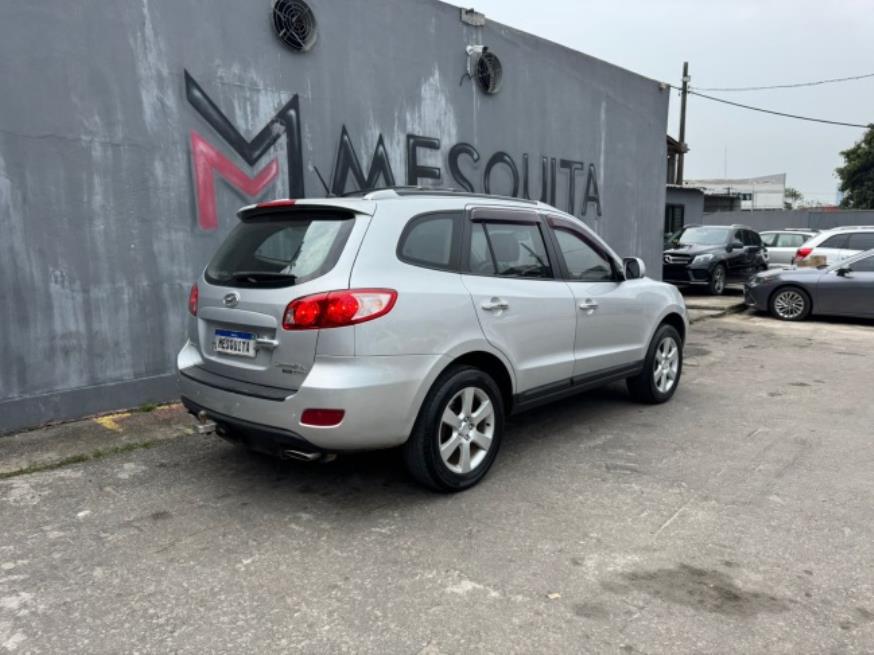 Foto ilustrativa 4 - HYUNDAI SANTA FÉ GLS 2.7 – 2010  – PRATA – GASOLINA