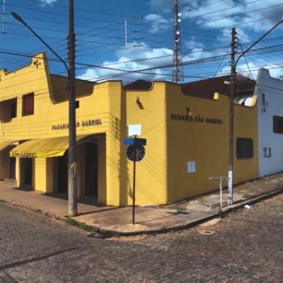 IMÓVEL 4 em 1