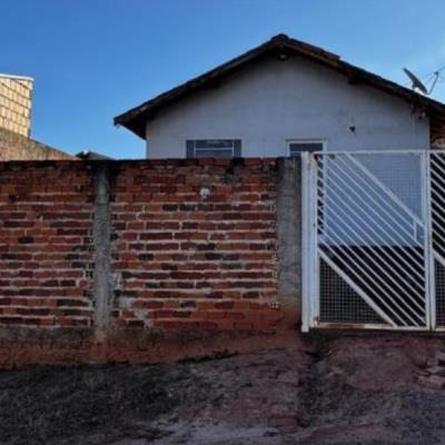 Imóvel residencial com A.T 200,00m²