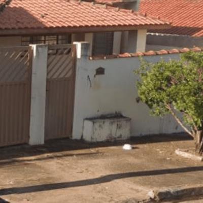 Imóvel residencial com A.T 200,00m²