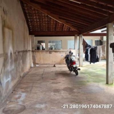 Imóvel residencial com A.T 200,00m²