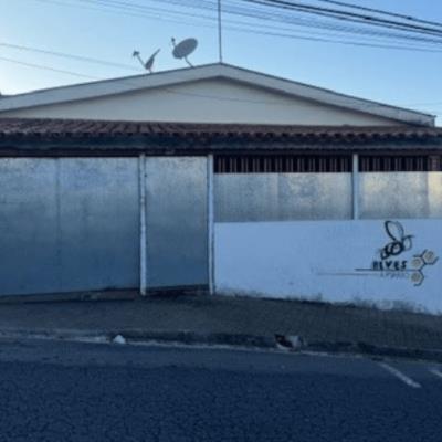 Imóvel residencial com A.T 200,00m²