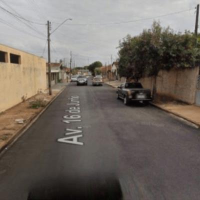 Imóvel residencial com A.T 207,00m²