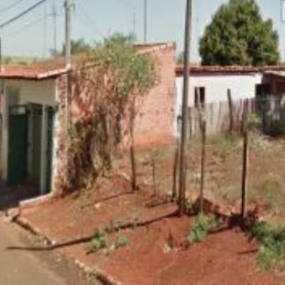 Imóvel residencial com A.T 341,71m²