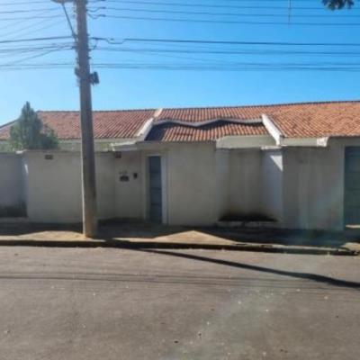 Imóvel Residencial com A.T 675,00m²