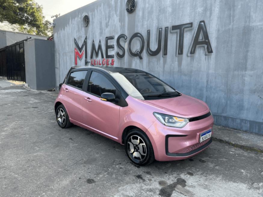 Foto ilustrativa 1 - JAC e-JS1 62cv 2022 – ROSA – ELÉTRICO