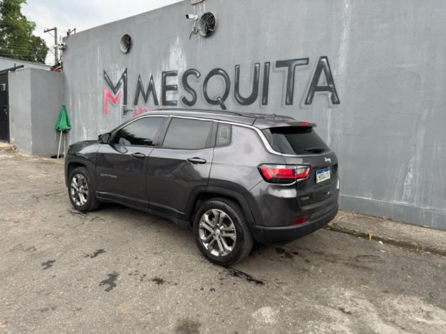 Foto ilustrativa 2 - JEEP COMPASS LONG. T270 1.3 TB 4×2 Flex Aut. 2023 – CINZA – FLEX