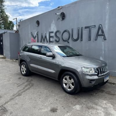 JEEP GRAND CHEROKEE LAREDO 3.6 4X4 BLINDADO – 2012 – CINZA – GASOLINA