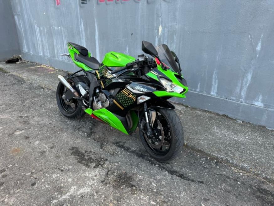 Foto ilustrativa 1 - KAWASAKI NINJA ZX-6R 2020 – VERDE –  GASOLINA