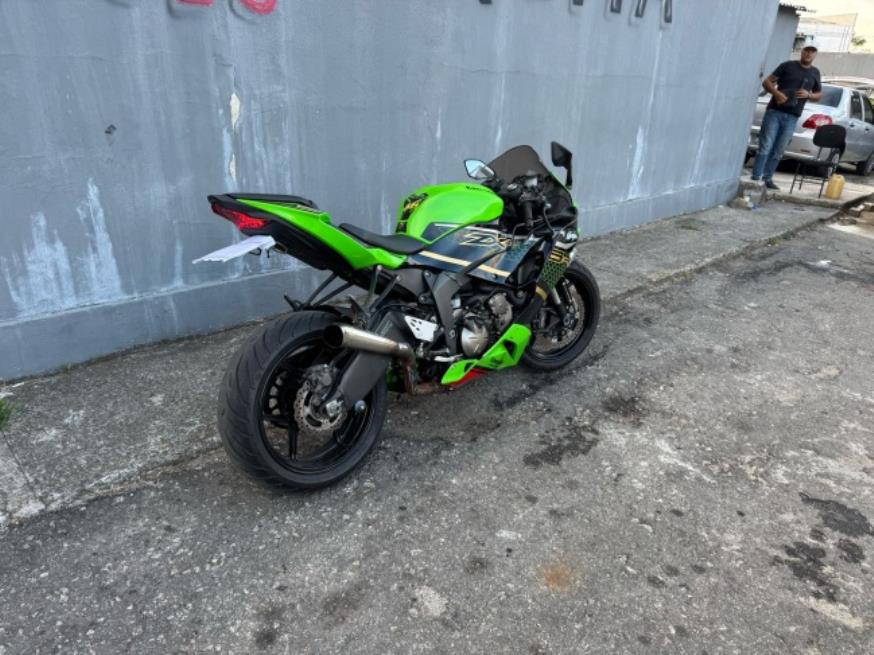 Foto ilustrativa 4 - KAWASAKI NINJA ZX-6R 2020 – VERDE –  GASOLINA