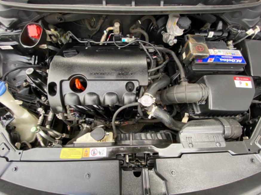 Foto ilustrativa 8 - KIA CERATO SX 2017 – PRETA – FLEX