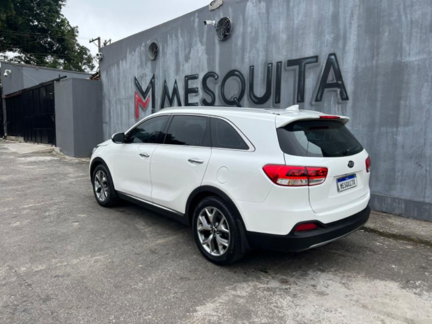 Foto ilustrativa 2 - KIA SORENTO 3.3 2018 – BRANCA – GASOLINA