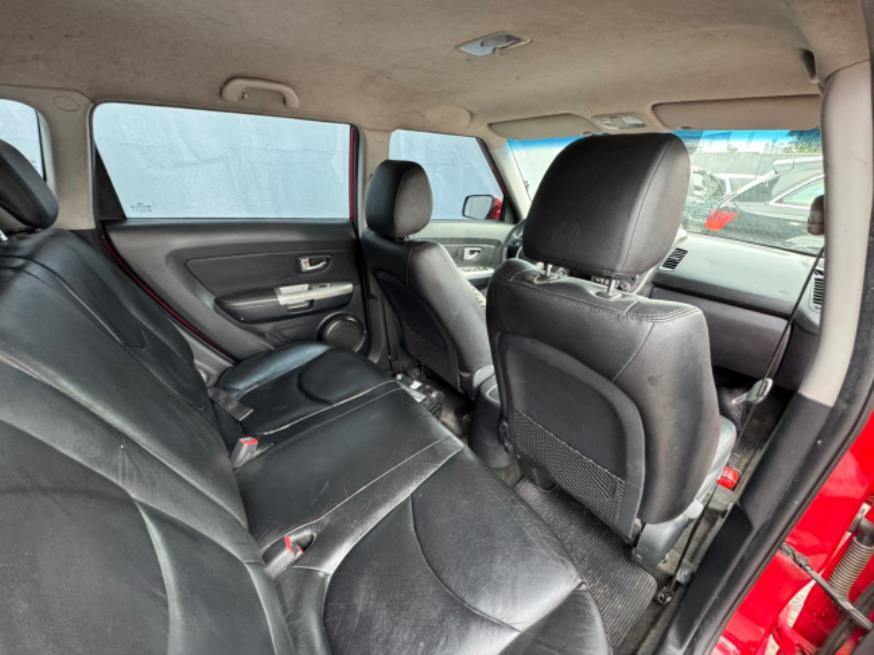 Foto ilustrativa 4 - KIA SOUL 2013 – VERMELHO – FLEX