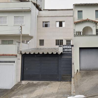 Leilao de Casa na Rua Saturno na Aclimacao