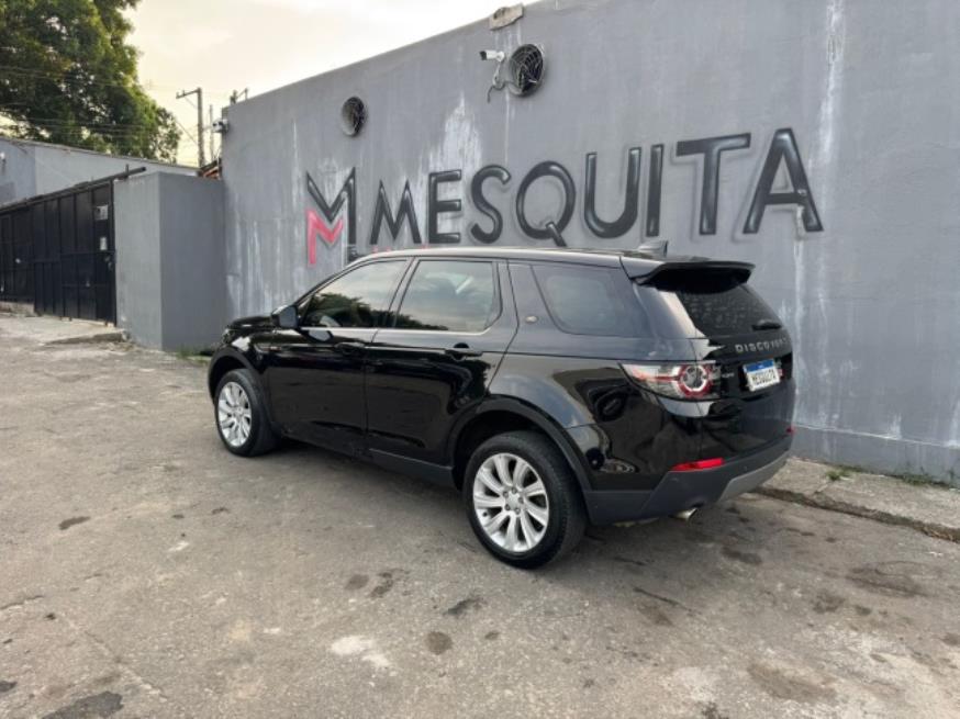 Foto ilustrativa 2 - LH DISCOVERY SPORT SE 2.0 4X4 7L 2017 – PRETA – DIESEL